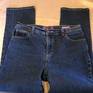 10p Vintage High Rise Mom